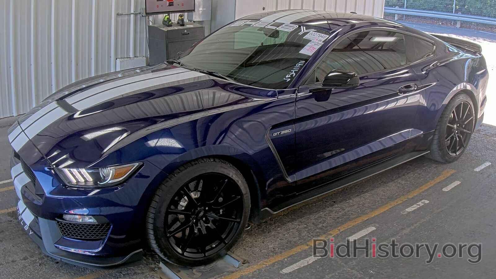 Photo 1FA6P8JZ6J5501275 - Ford Mustang 2018
