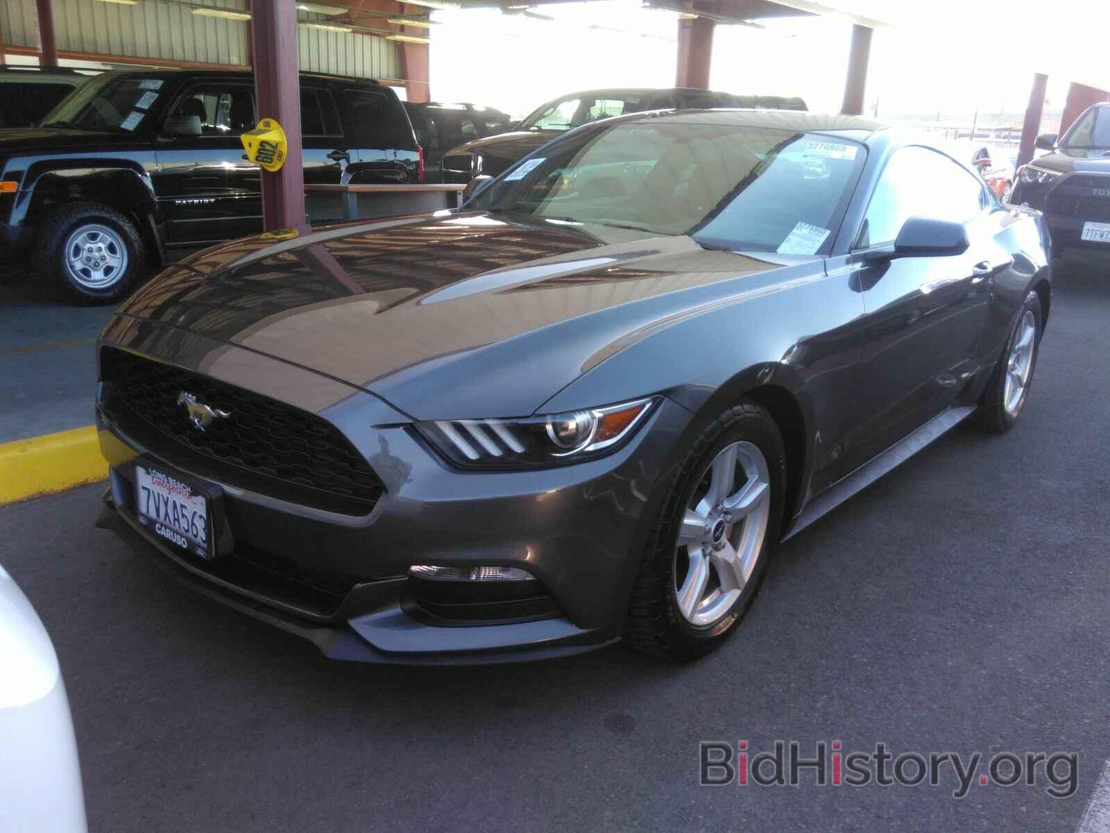 Photo 1FA6P8AMXH5250372 - Ford Mustang 2017