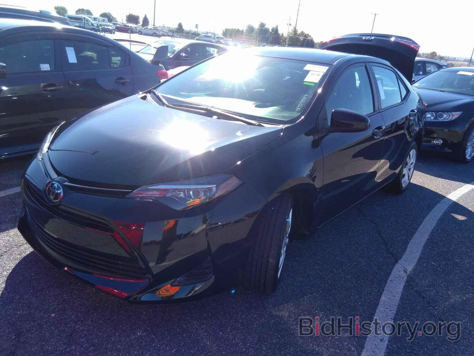 Photo 2T1BURHE8KC165370 - Toyota Corolla LE 2019