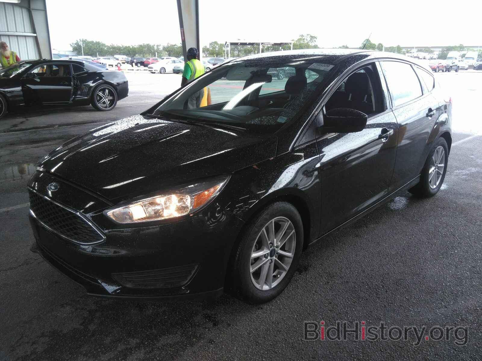 Photo 1FADP3K22JL319533 - Ford Focus SE 2018