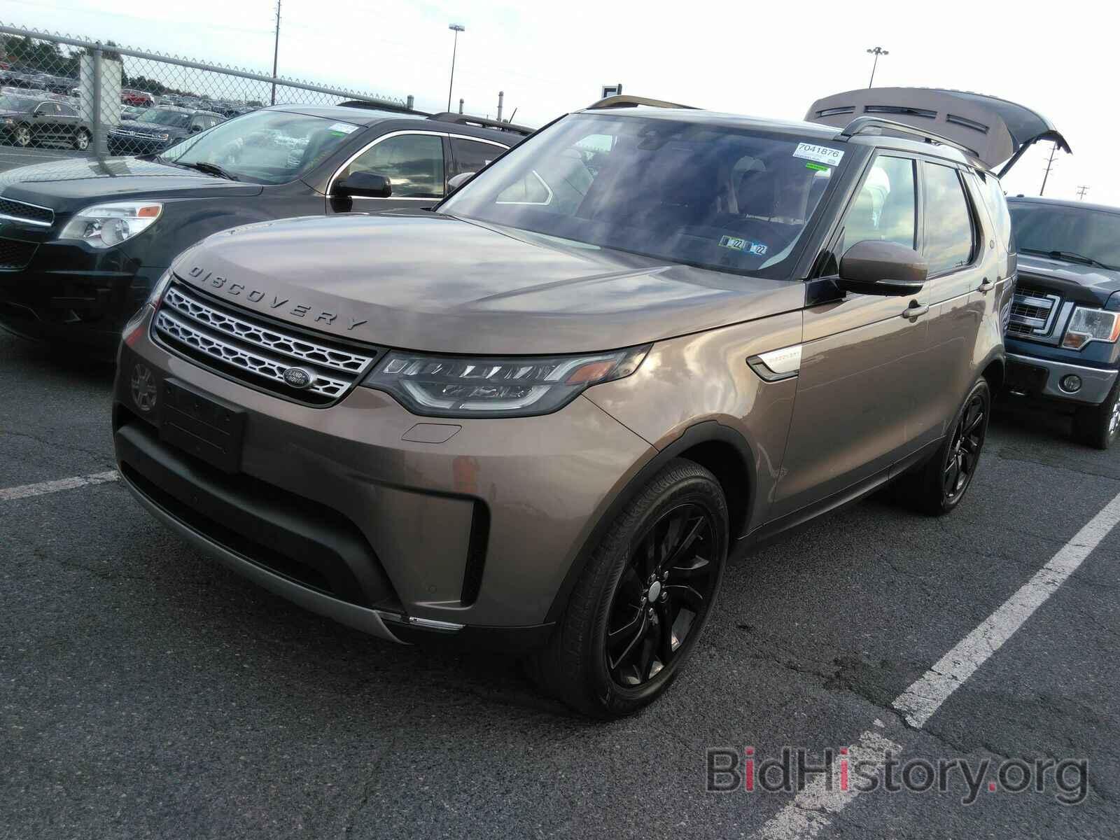 Photo SALRRBBV0HA018496 - Land Rover Discovery 2017