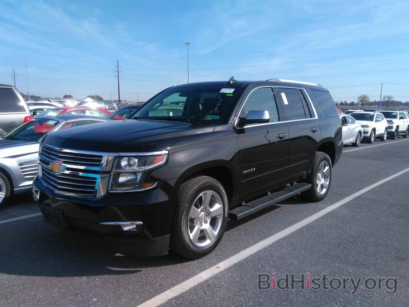 Photo 1GNSKCKC8HR341527 - Chevrolet Tahoe 2017