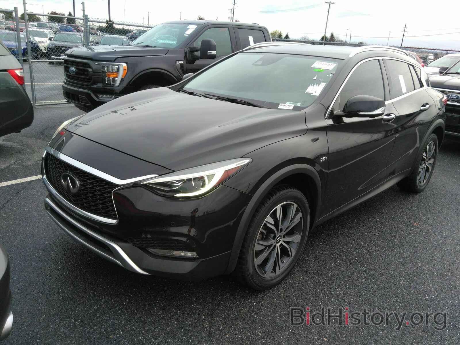 Фотография SJKCH5CR4HA017187 - INFINITI QX30 2017