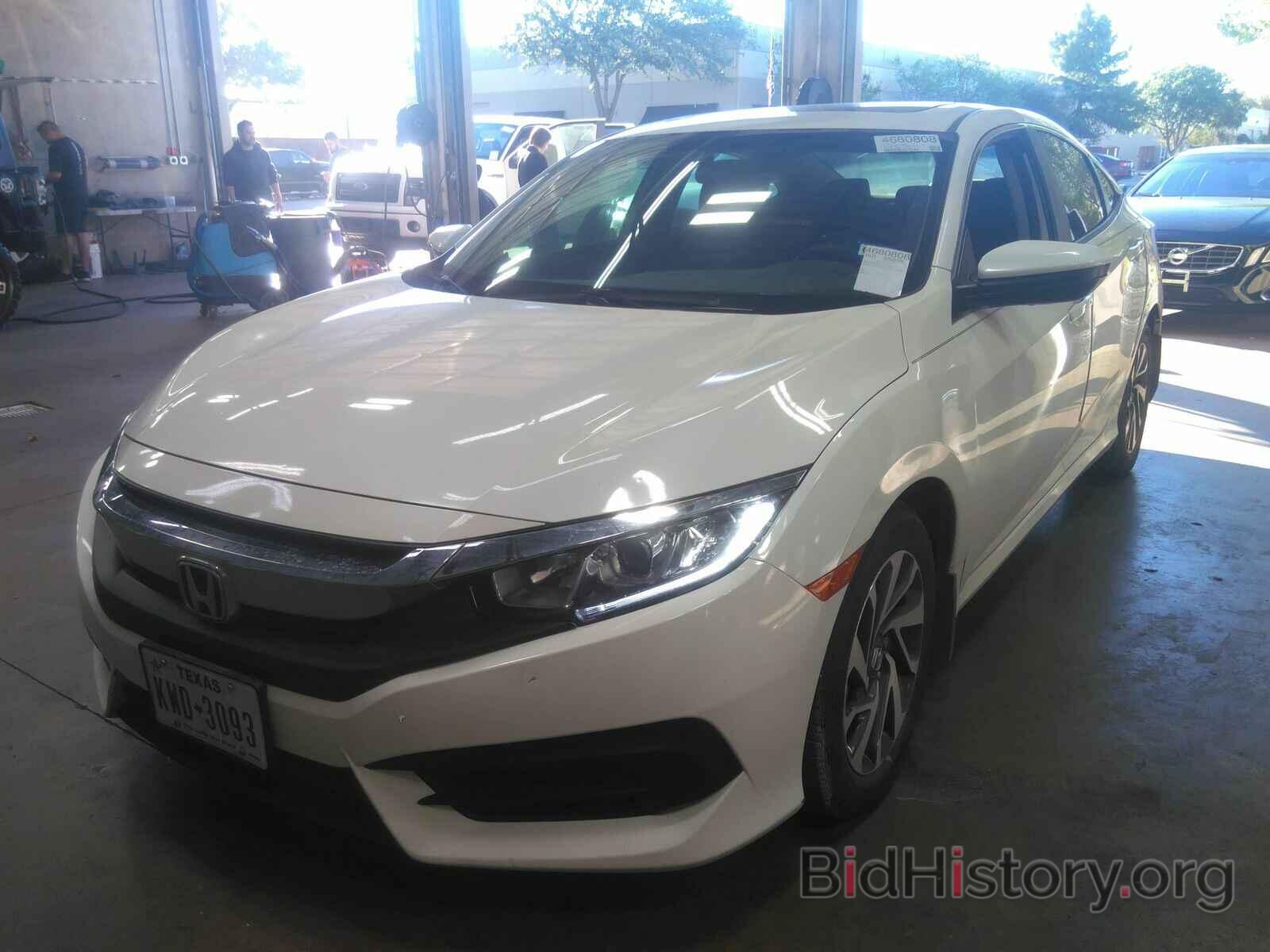 Photo 2HGFC2F75JH575324 - Honda Civic Sedan 2018