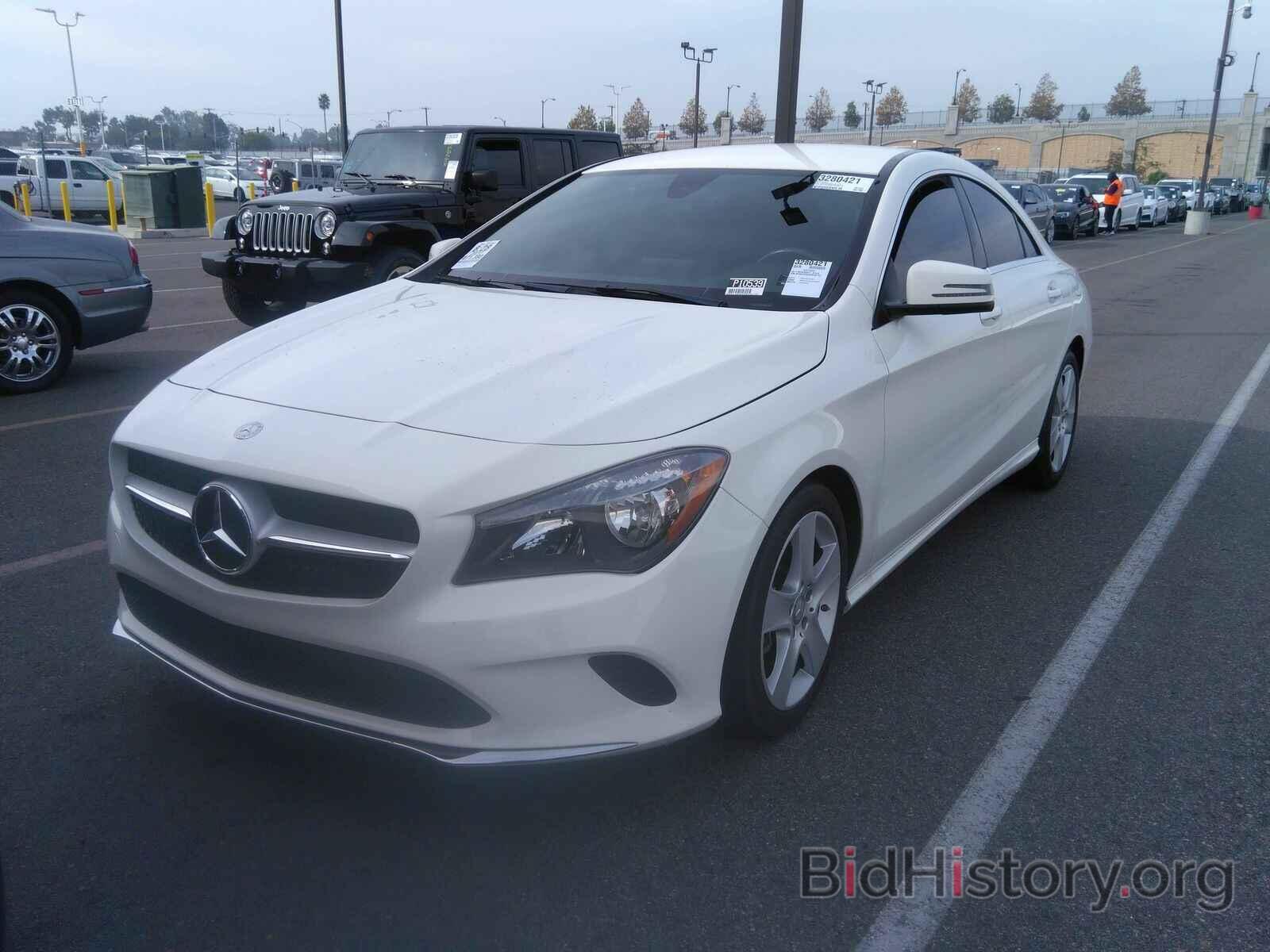 Photo WDDSJ4EB4HN456742 - Mercedes-Benz CLA 2017