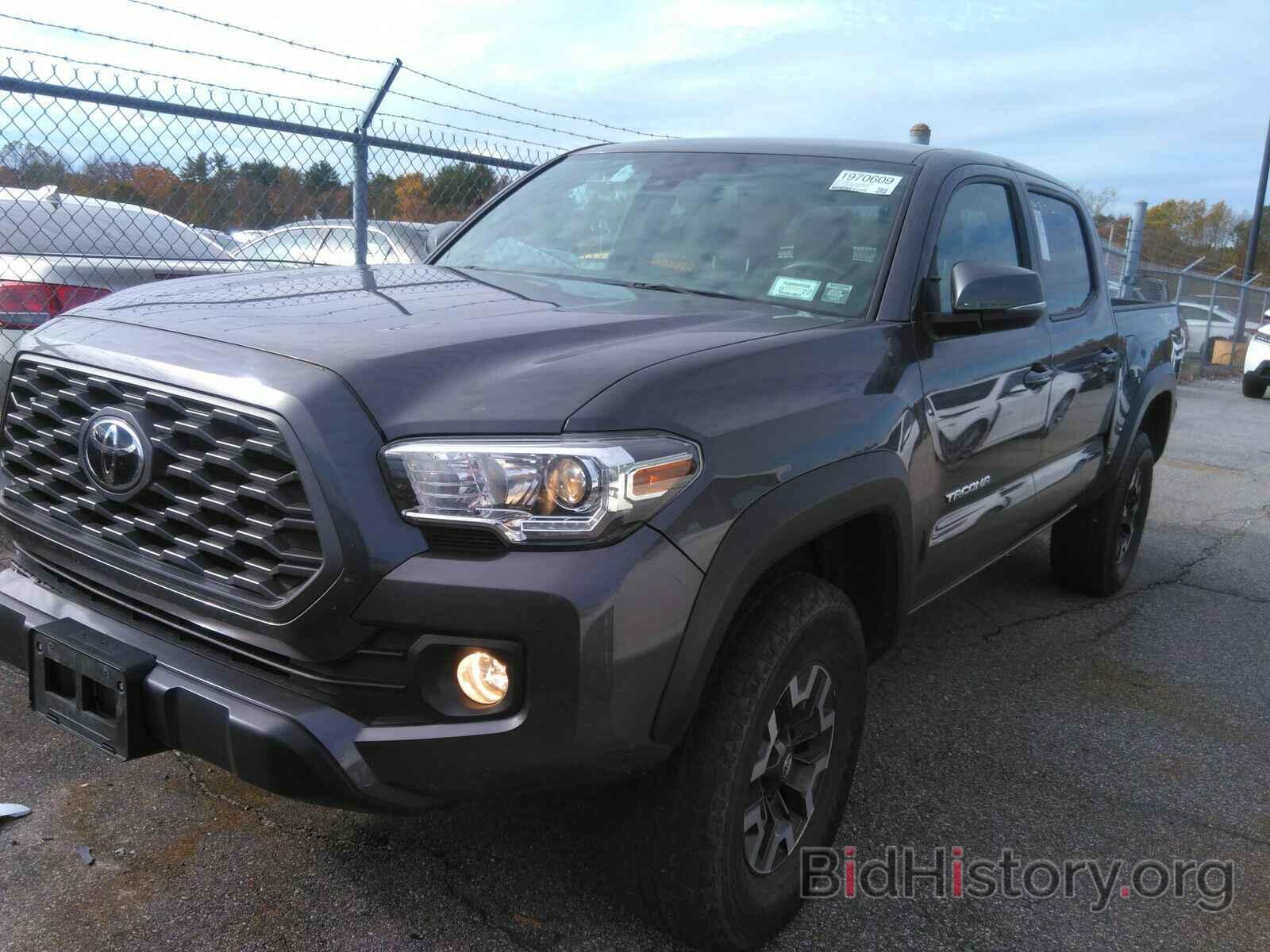 Фотография 5TFCZ5AN3LX226829 - Toyota Tacoma 4WD 2020