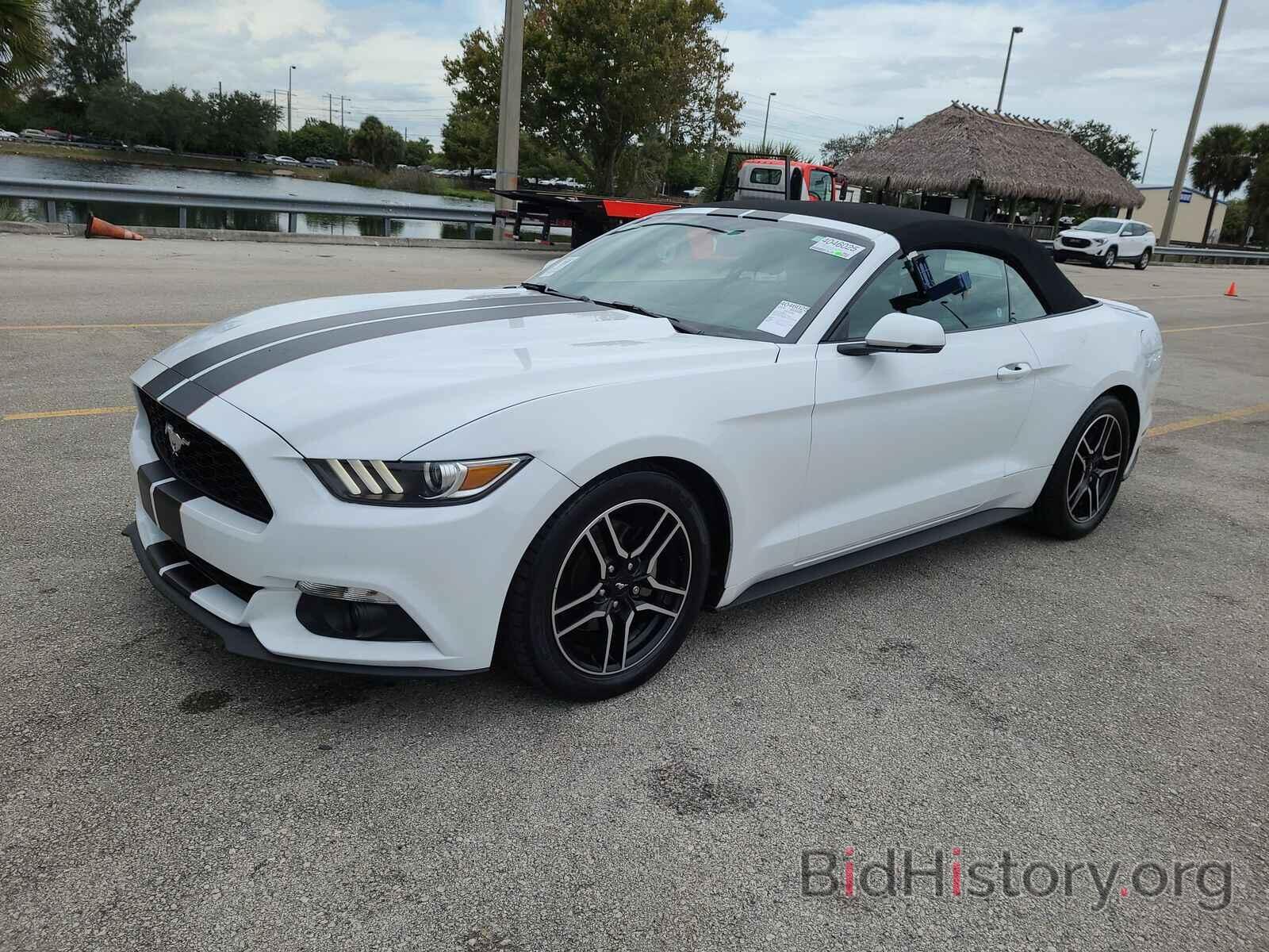 Photo 1FATP8UH1F5374139 - Ford Mustang 2015