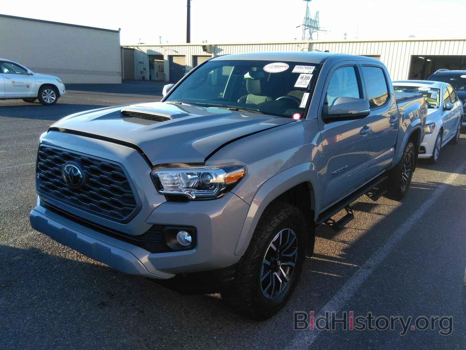 Photo 5TFCZ5AN7LX227255 - Toyota Tacoma 4WD 2020