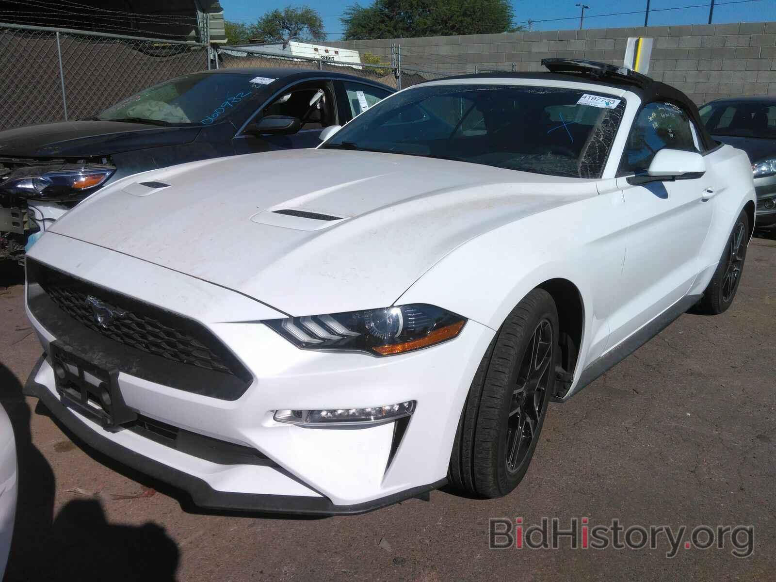 Photo 1FATP8UH4L5136992 - Ford Mustang 2020