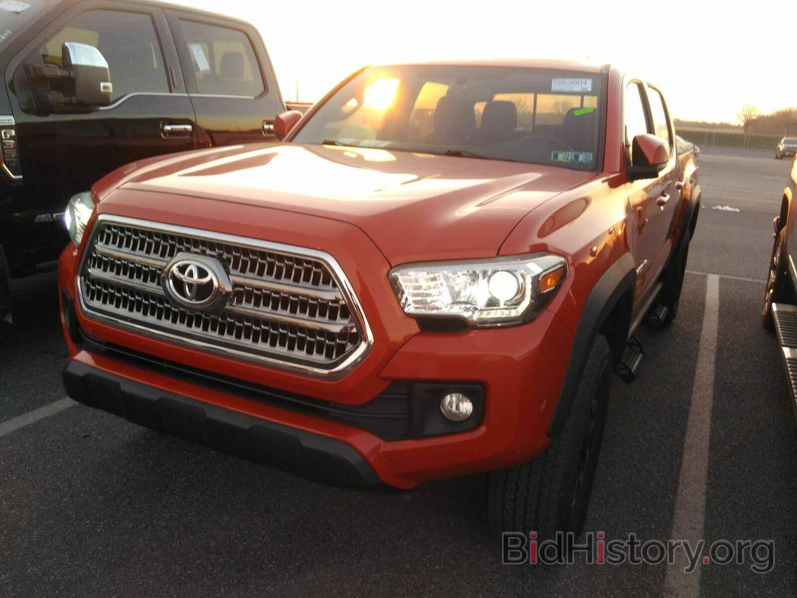 Photo 5TFCZ5AN7HX062556 - Toyota Tacoma 2017