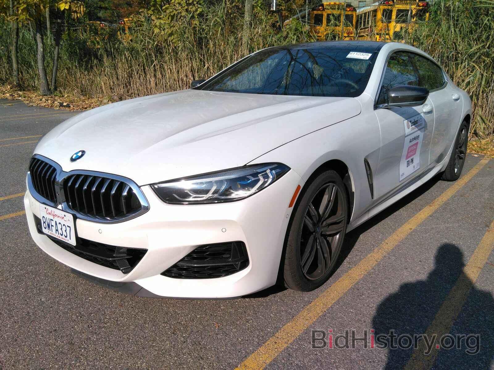 Photo WBAGV8C0XNCH16565 - BMW 8 Series 2022