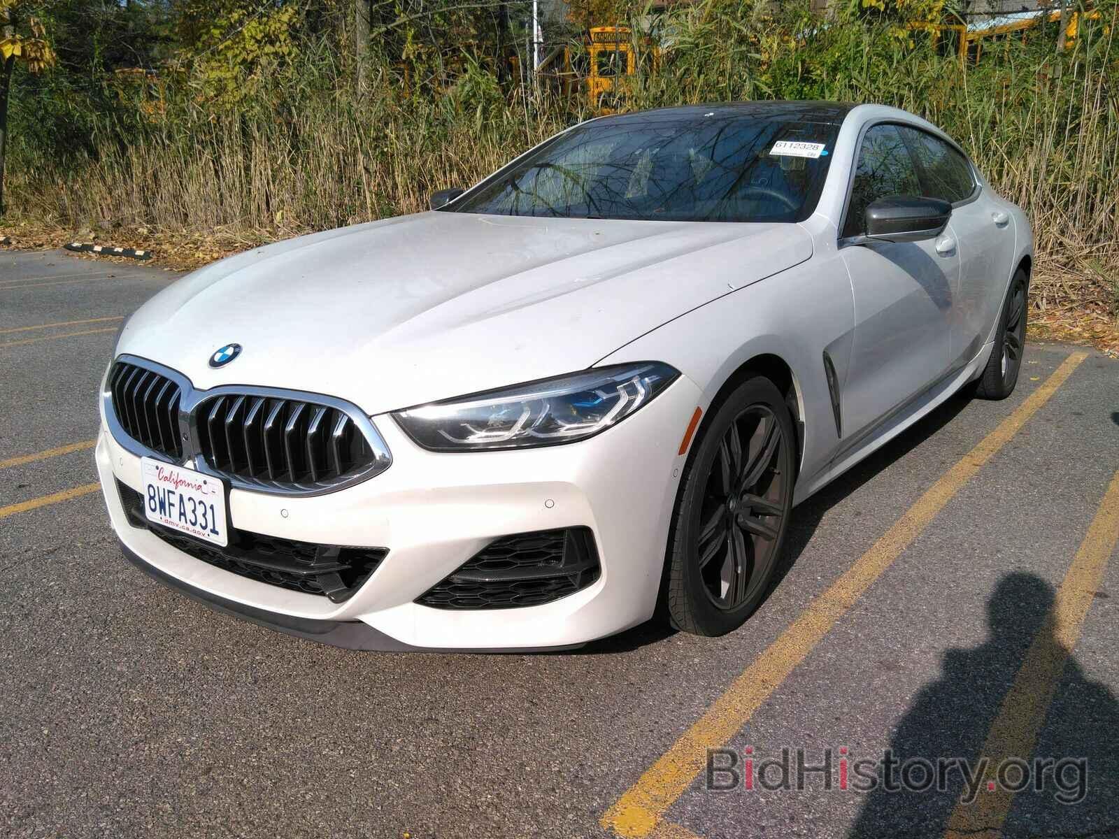 Photo WBAGV8C04NCH15265 - BMW 8 Series 2022