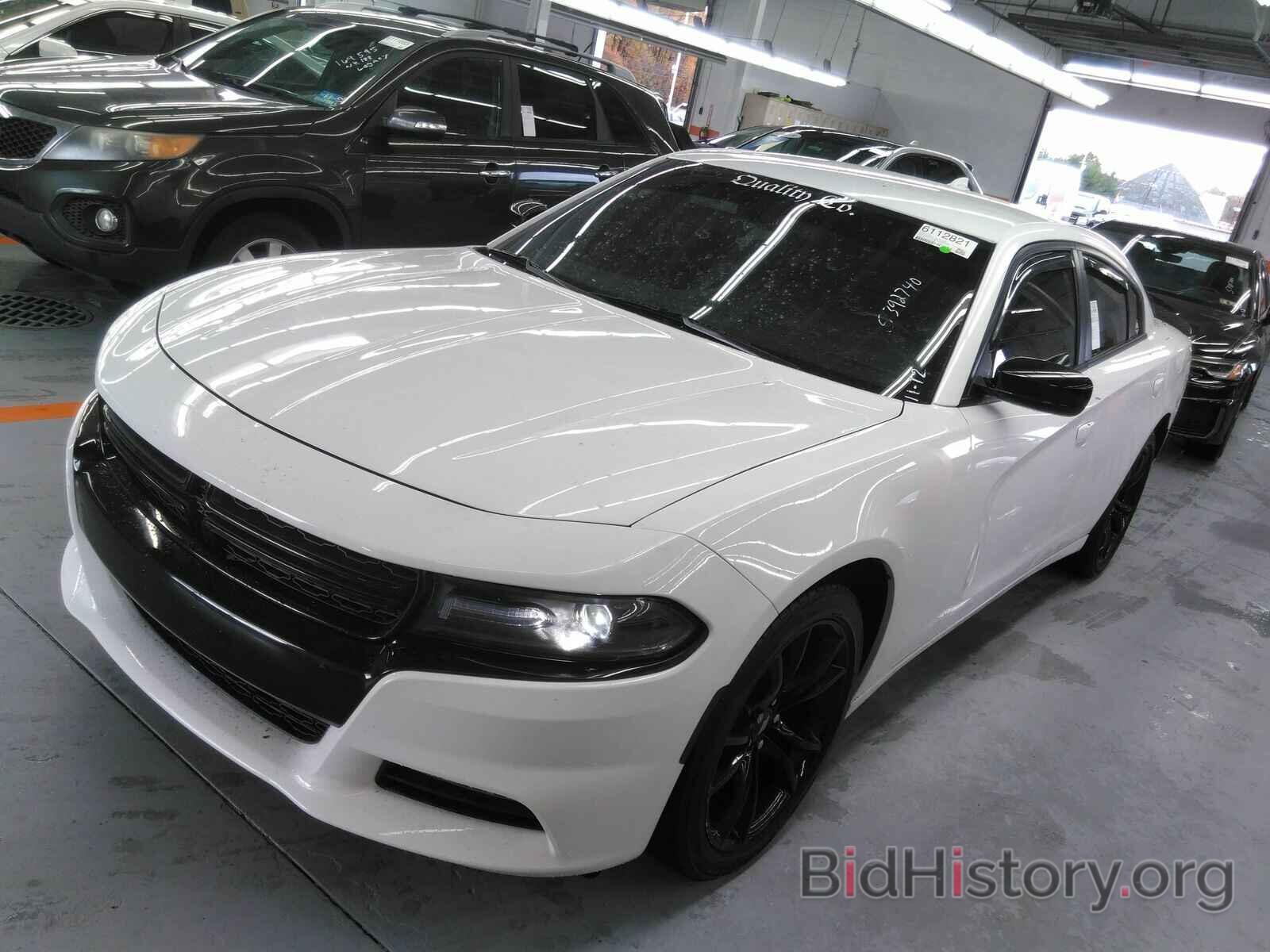 Photo 2C3CDXHG2JH335855 - Dodge Charger 2018