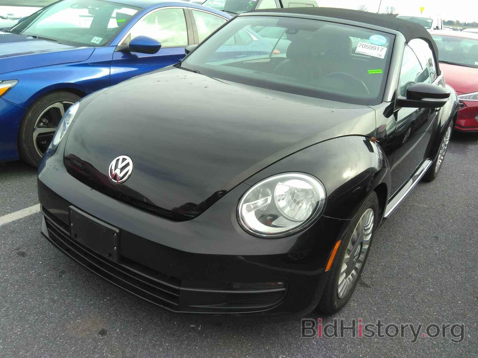 Photo 3VW517AT3GM809842 - Volkswagen Beetle Convertible 2016