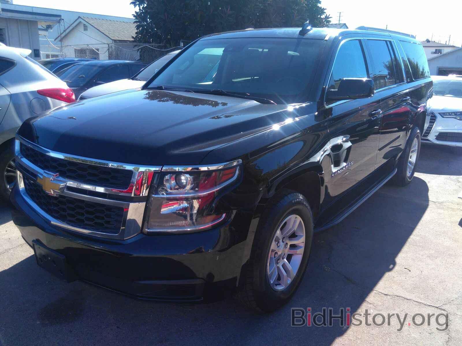 Photo 1GNSKHKC0HR314822 - Chevrolet Suburban 2017