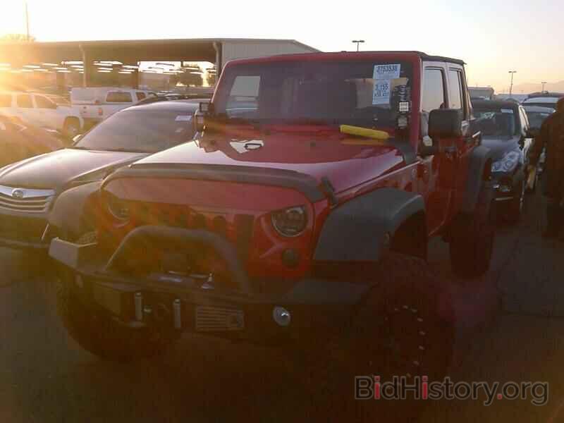 Photo 1C4HJWDG3EL197651 - Jeep Wrangler Unlimited 2014